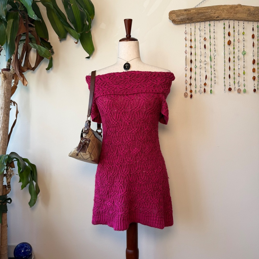 Worthington Y2K Burgundy Pink Off The Shoulder Knit Crochet Sweater Mini Dress S